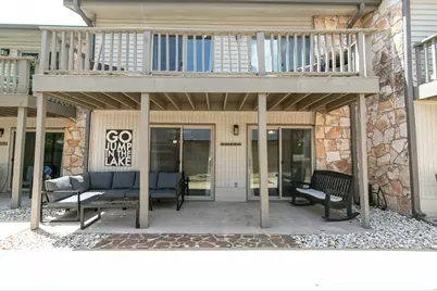 104 Cove E Unit 103, Horseshoe Bay, TX 78657 - Photo 22