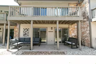 104 Cove E, Horseshoe Bay, TX 78657 - Photo 22