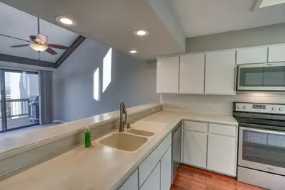 401 Hi There, Horseshoe Bay, TX 78657 - Photo 14