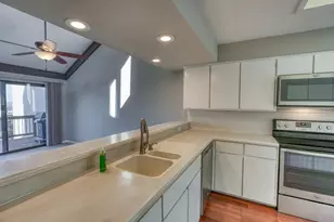 401 Hi There, Horseshoe Bay, TX 78657 - Photo 14
