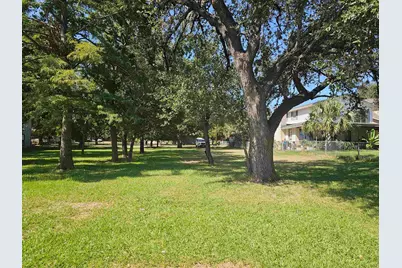 124 S Shorewood Drive, Granite Shoals, TX 78654 - Photo 8