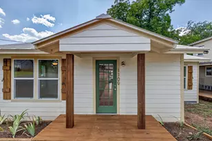 1109 Hickory St, Llano, TX 78643 - Photo 28