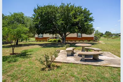 9005 W Ranch Road 1431, Buchanan Dam, TX 78609 - Photo 18