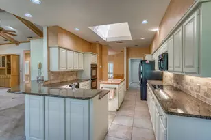 103 Southern Spur, Horseshoe Bay, TX 78657 - Photo 10