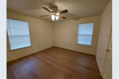 406 B Ave S, Marble Falls, TX 78654 - Photo 6