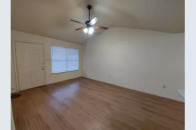 406 B Ave S, Marble Falls, TX 78654 - Photo 2
