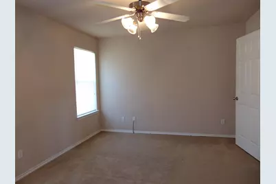 1601 Claremont, Marble Falls, TX 78654 - Photo 4