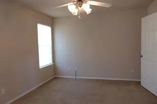 1601 Claremont, Marble Falls, TX 78654 - Photo 4