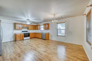 2224 Ridgeview, Kingsland, TX 78639 - Photo 8