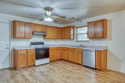 2224 Ridgeview, Kingsland, TX 78639 - Photo 10