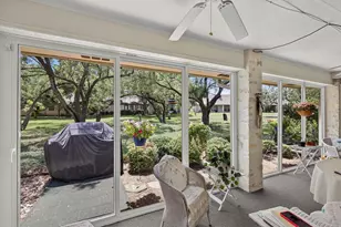 27 Fairway Ln, Meadowlakes, TX 78654 - Photo 10