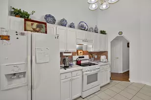 27 Fairway Ln, Meadowlakes, TX 78654 - Photo 8
