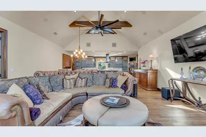 602 Thurman Circle, Kingsland, TX 78639 - Photo 6