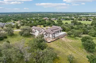 104 Ridgeway, Horseshoe Bay, TX 78657 - Photo 4