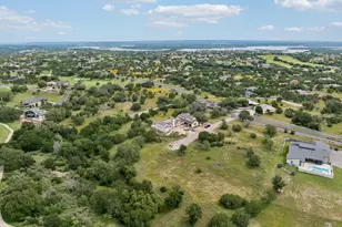 104 Ridgeway, Horseshoe Bay, TX 78657 - Photo 34