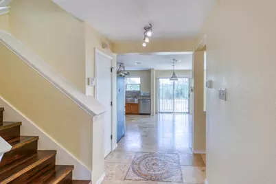 94 E Wildflower, Marble Falls, TX 78654 - Photo 4