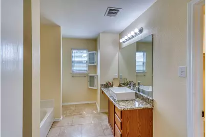 94 E Wildflower, Marble Falls, TX 78654 - Photo 26