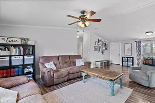 713 Blackburn Ln, Burnet, TX 78611 - Photo 10