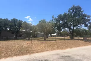 571 Rosela Dr, Buchanan Dam, TX 78609 - Photo 8