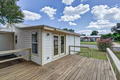 1109 Hickory Street, Llano, TX 78643 - Photo 30