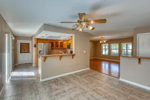 212 Deer Dr, Sunrise Beach, TX 78643 - Photo 18