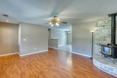 212 Deer Drive, Sunrise Beach, TX 78643 - Photo 14