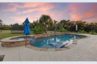103 Creekside Trl, Spicewood, TX 78669 - Photo 6