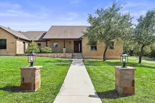 103 Creekside Trail, Spicewood, TX 78669 - Photo 2