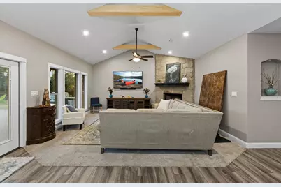 103 Creekside Trl, Spicewood, TX 78669 - Photo 12