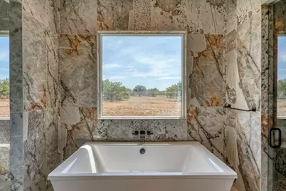 172 Westgate Loop, Horseshoe Bay, TX 78657 - Photo 24