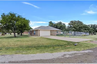 105 County Road 146, Burnet, TX 78611 - Photo 2