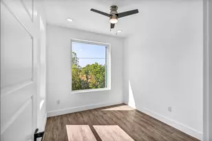 1006 E Marble St, Burnet, TX 78611 - Photo 18