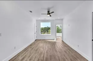 1006 E Marble St, Burnet, TX 78611 - Photo 8