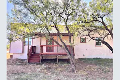 711 Dallas Street, Kingsland, TX 78639 - Photo 2