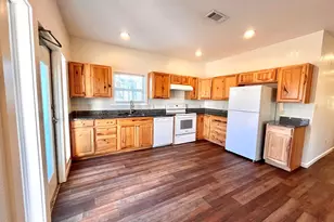 711 Dallas St, Kingsland, TX 78639 - Photo 12