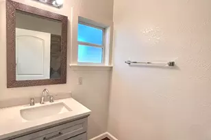 711 Dallas St, Kingsland, TX 78639 - Photo 16
