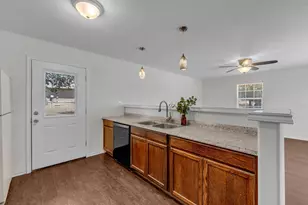 1213 Willow, Kingsland, TX 78639 - Photo 10
