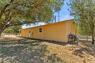 1213 Willow, Kingsland, TX 78639 - Photo 20