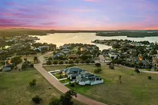 105 Island Ct, Horseshoe Bay, TX 78657 - Photo 38