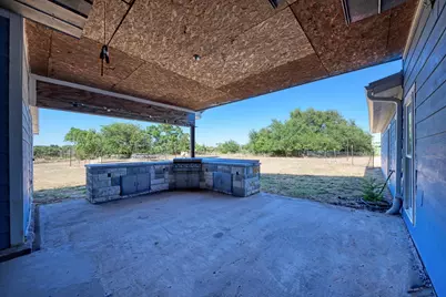 2812 County Road 205, Lampasas, TX 76550 - Photo 32