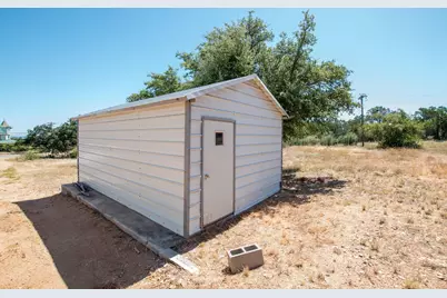 821 Ranch Road 261, Buchanan Dam, TX 78609 - Photo 24