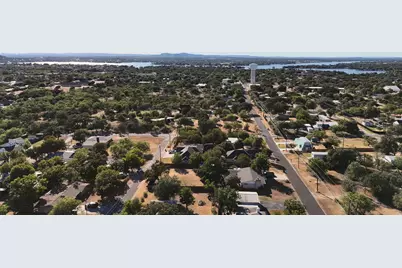 228 E Bluebriar, Granite Shoals, TX 78654 - Photo 40