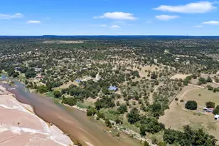 211 W Riverside Dr, Llano, TX 78643 - Photo 44