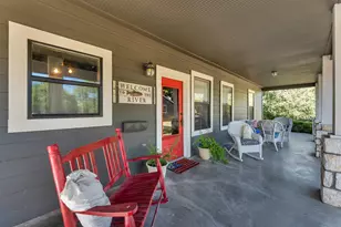 211 W Riverside Dr, Llano, TX 78643 - Photo 8
