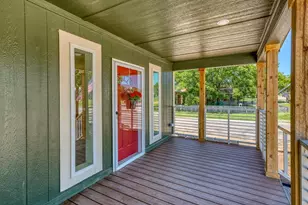 1200 E Green St, Llano, TX 78643 - Photo 4