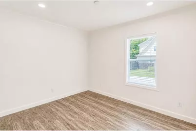 1200 E Green Street, Llano, TX 78643 - Photo 20