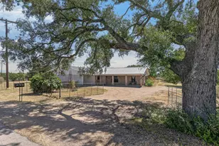 101 Big Oak Ln, Marble Falls, TX 78654 - Photo 1