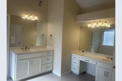 120 Meadowlakes, Meadowlakes, TX 78654 - Photo 10