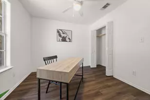 501 Royal Ct, Cottonwood Shores, TX 78657 - Photo 6
