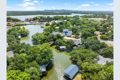 1201 County Road 132A, Kingsland, TX 78639 - Photo 8